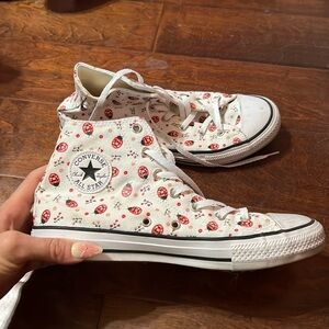 Lady Bug Converse